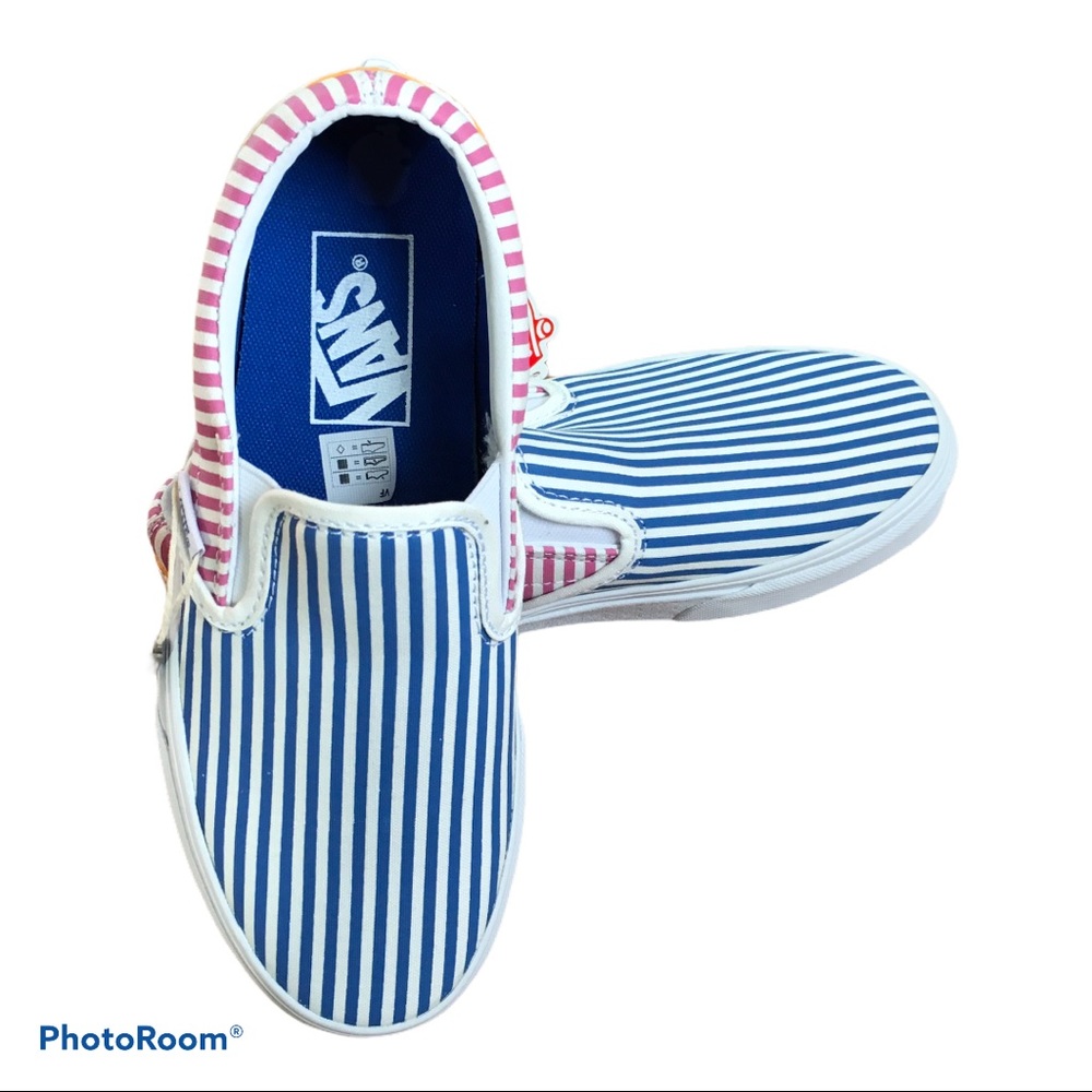 Vans - Picture 6 of 7